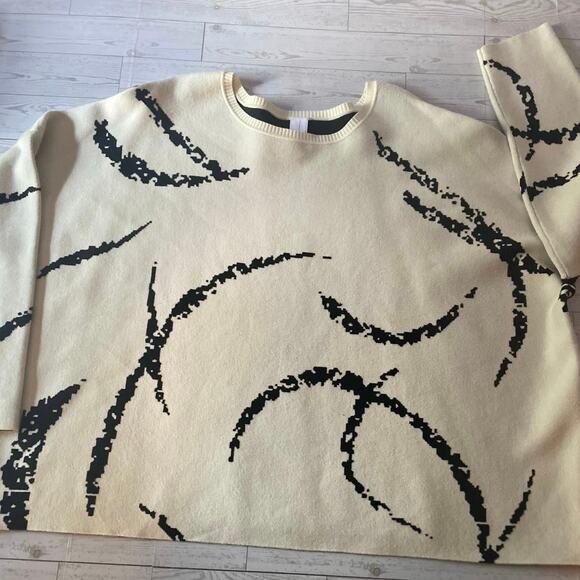 WynneLayers Women’s 1X Sweater Abstract Black Brushstroke Cream Pullover Knit - Picture 1 of 6